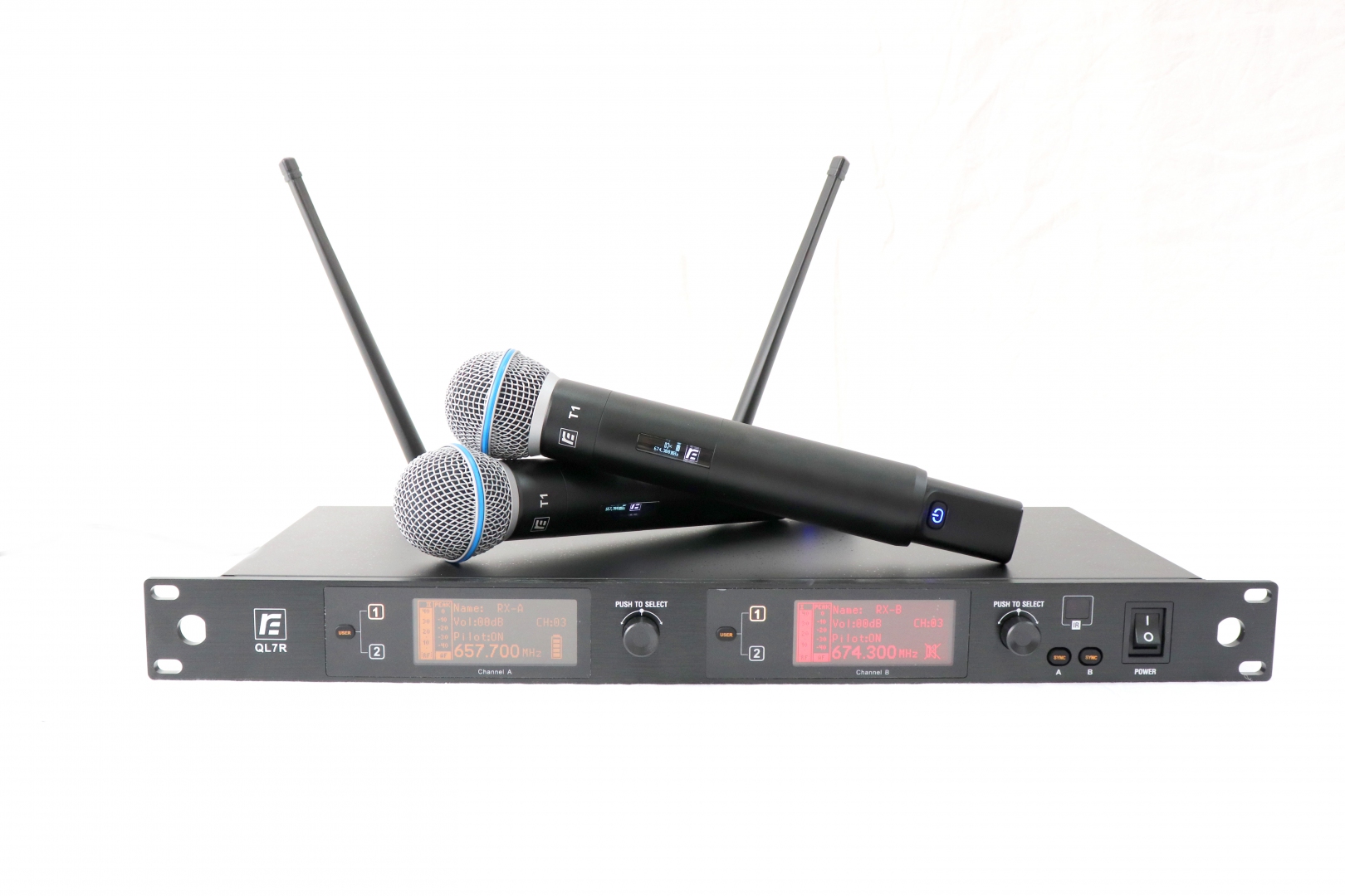 RFIntell QL7R/T1-B 720,500-754,000 МГц 2-канальная радиосистема с 2-мя ручными микрофонами в Выборге